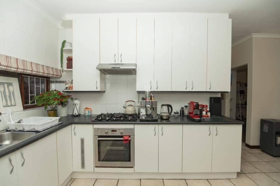3 Bedroom Property for Sale in Summerstrand Eastern Cape